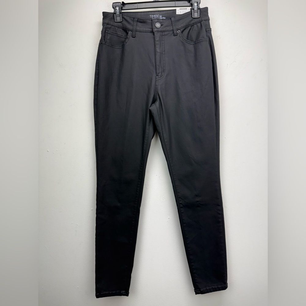 Time And Tru size 12 Women’s Black Coated High Rise Skinny Jeggings NWT